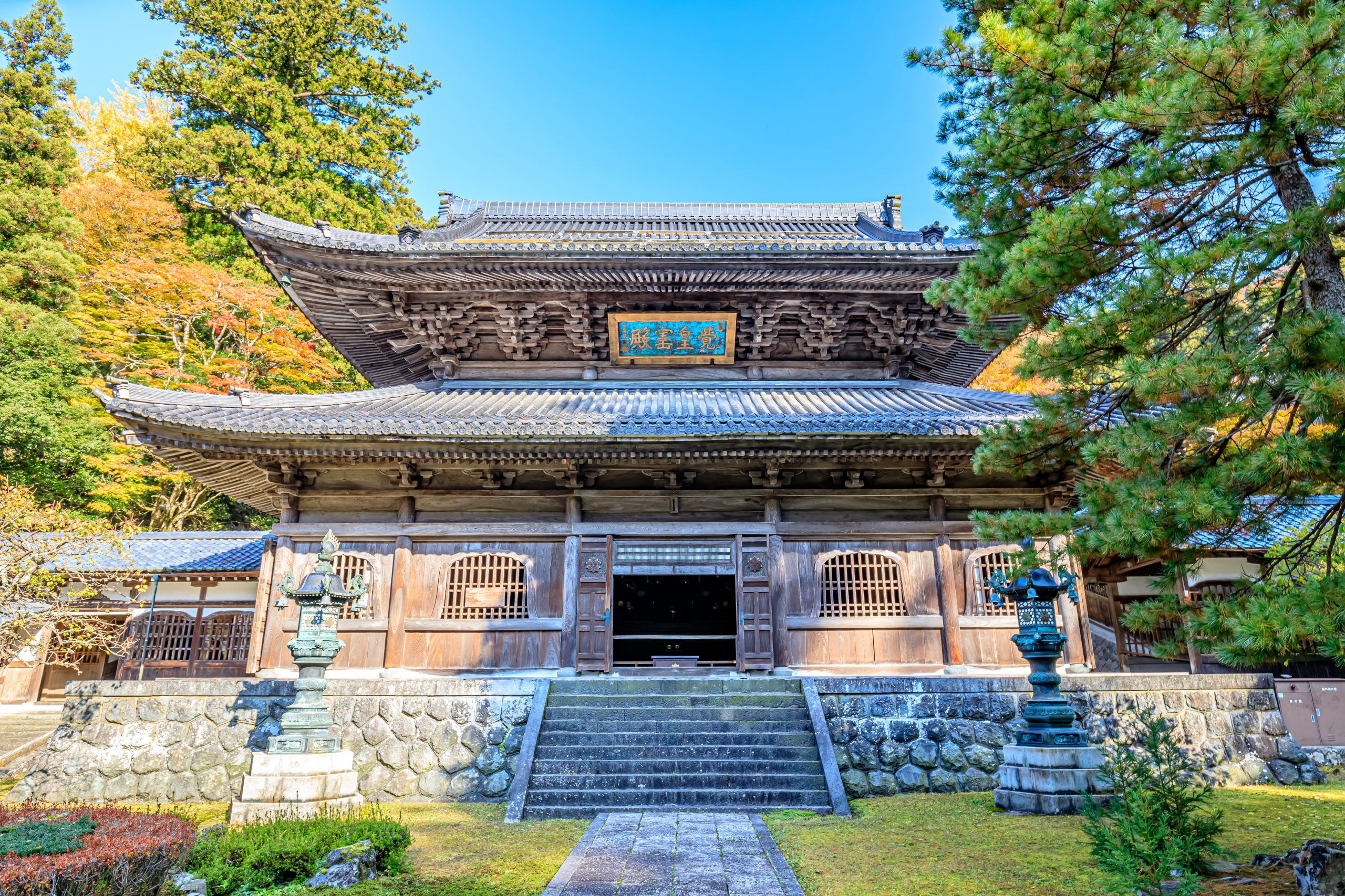 永平寺で元修行僧が不同意わいせつ容疑で逮捕された事件を示す報道用イメージ